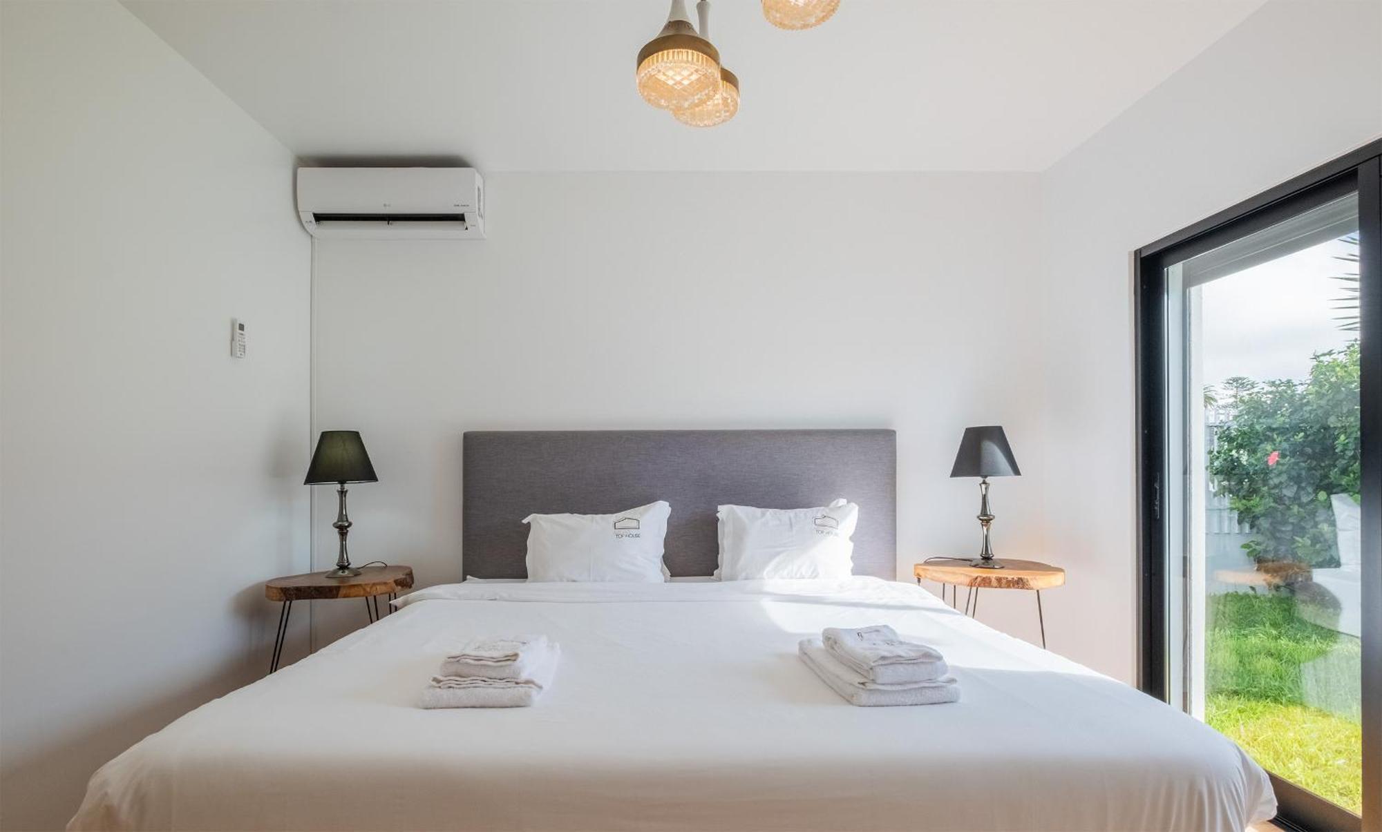 Holiday home Azores House // Luxury And New House Ponta Delgada (Sao Miguel)